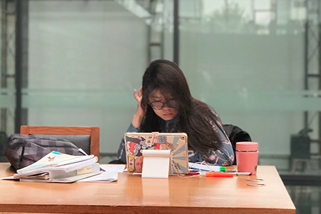 廣西中級(jí)會(huì)計(jì)報(bào)名時(shí)間是什么時(shí)候？